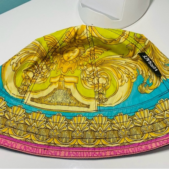 Versace Multicolor Silk Hat Authentic - Picture 5 of 12